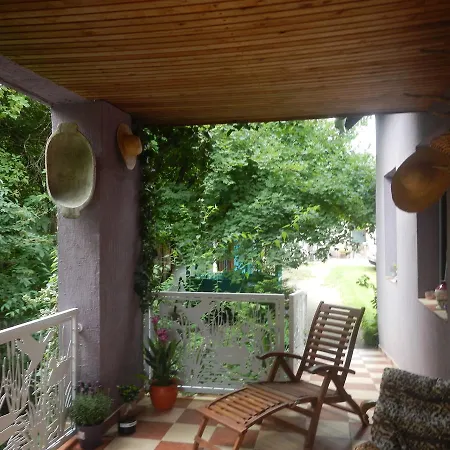 Vakacio Apartman Apartment *