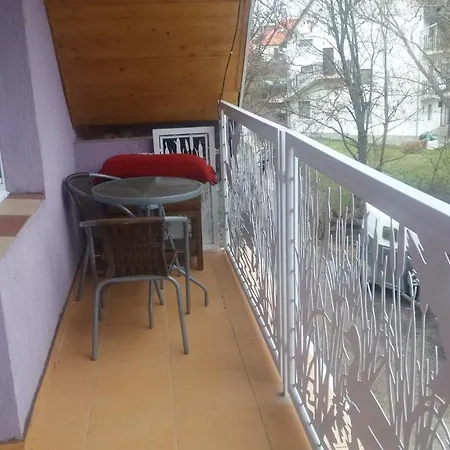 Apartment Vakacio Apartman *