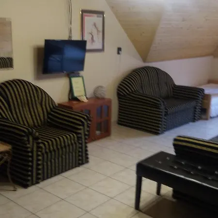 Apartment Vakacio Apartman